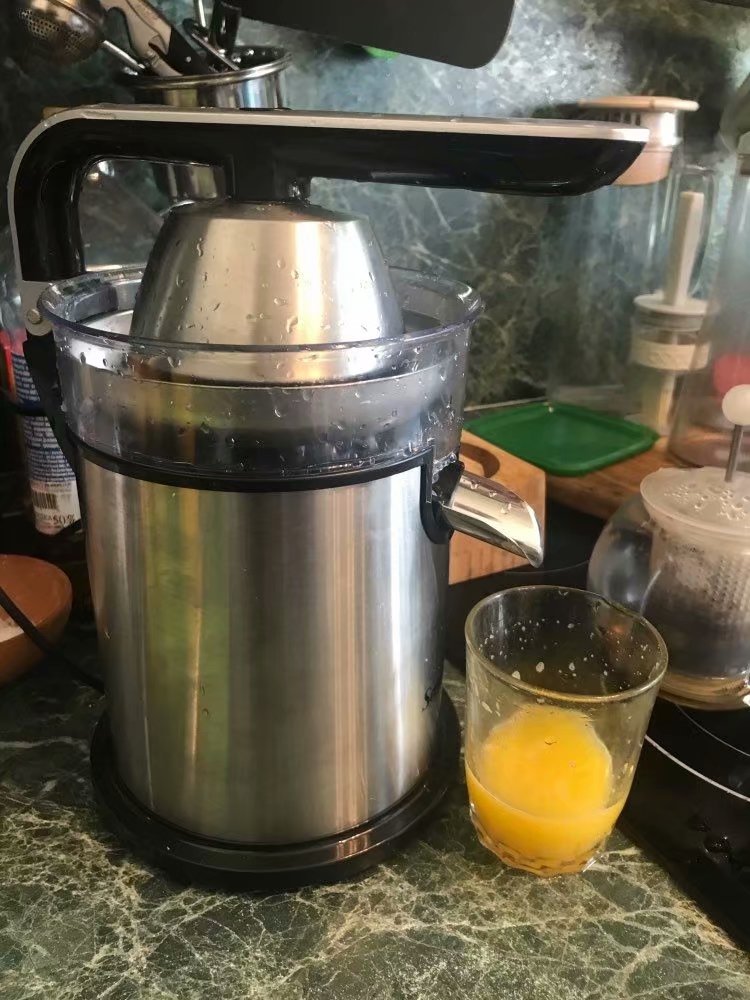 Electric Lemon Juicer