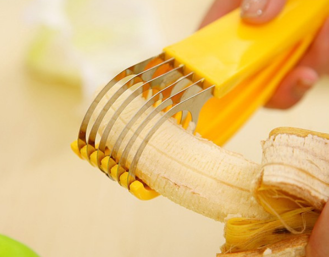 Kitchenware Banana Slicer